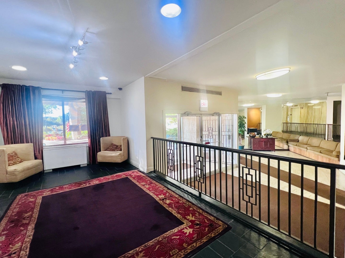 7033 N KEDZIE Avenue 710