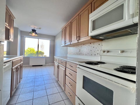 Tiny photo for 7033 N KEDZIE Avenue #710, Chicago, IL 60645 (MLS # 12771060)