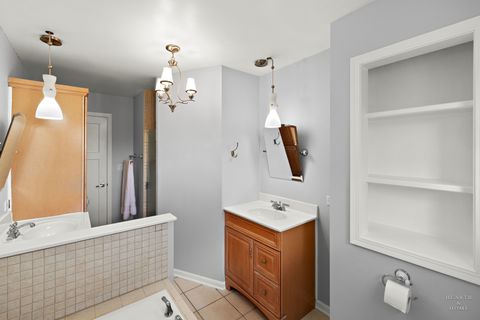 Tiny photo for 1 Calais Court, Oakwood Hills, IL 60013 (MLS # 12503874)