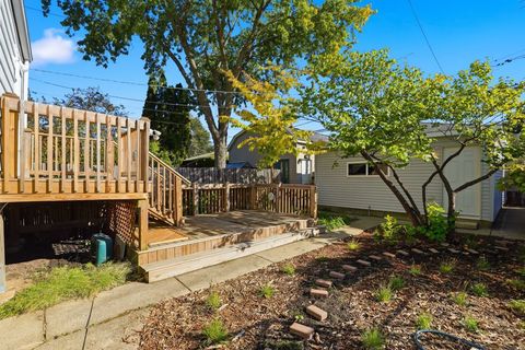 Tiny photo for 3725 N Richmond Street, Chicago, IL 60618 (MLS # 12494350)