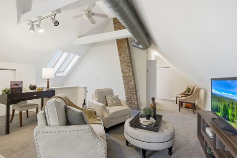 Tiny photo for 3725 N Richmond Street, Chicago, IL 60618 (MLS # 12494350)