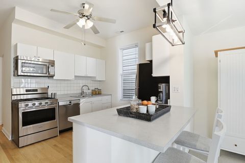 Tiny photo for 3725 N Richmond Street, Chicago, IL 60618 (MLS # 12494350)