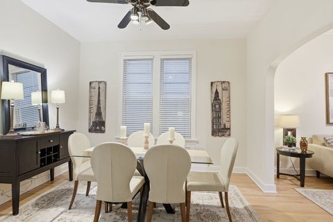 Tiny photo for 3725 N Richmond Street, Chicago, IL 60618 (MLS # 12494350)