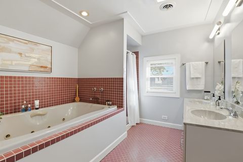 Tiny photo for 3725 N Richmond Street, Chicago, IL 60618 (MLS # 12494350)