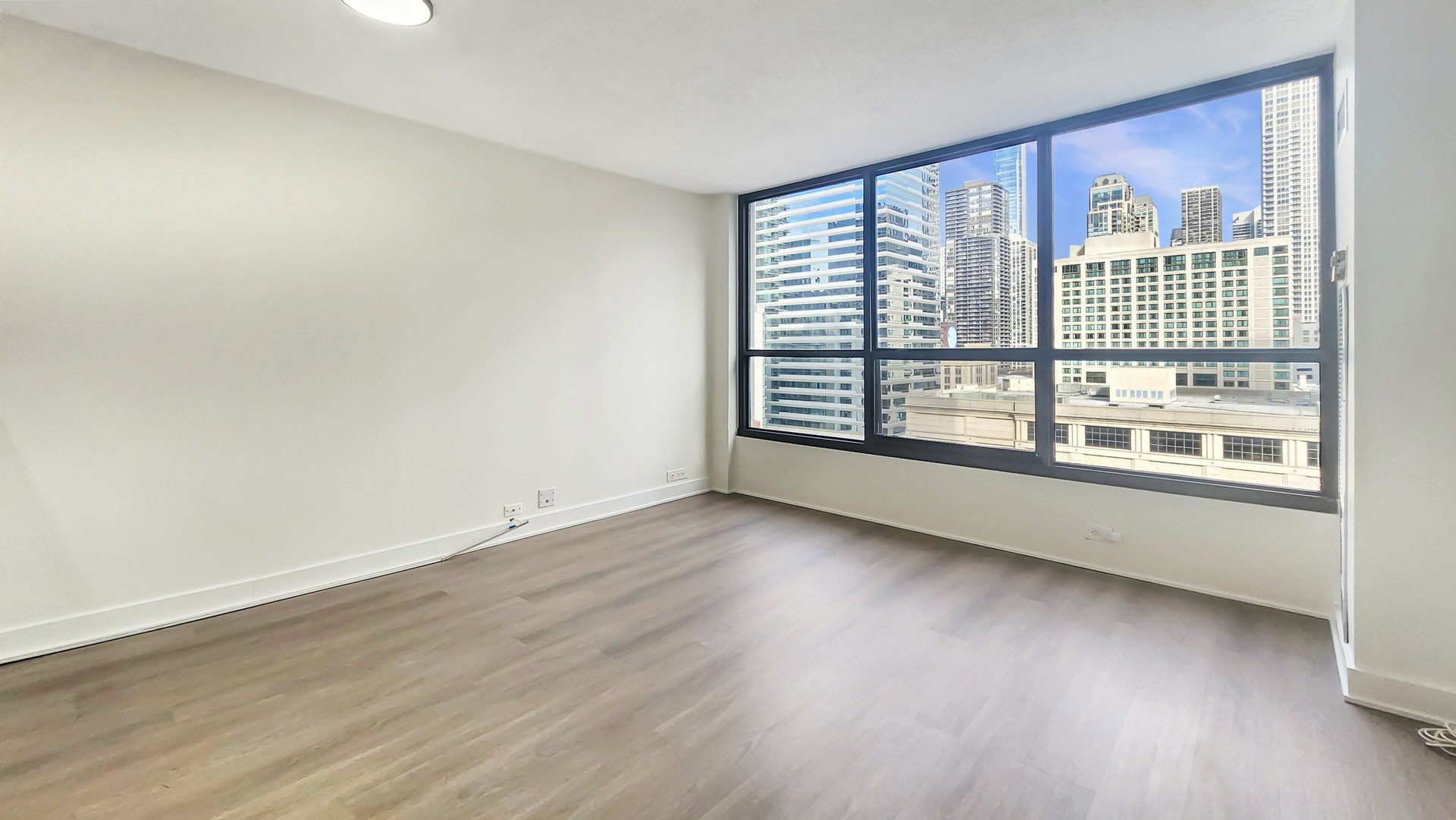 405 N WABASH Avenue 801