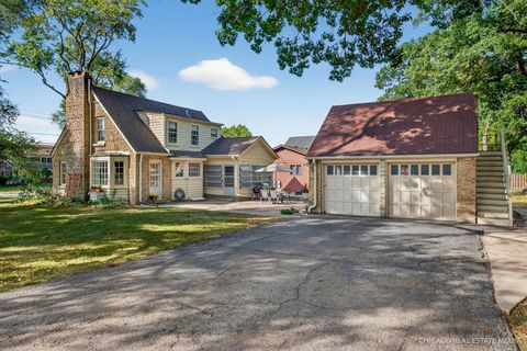 Tiny photo for 844 Bode Road, Elgin, IL 60120 (MLS # 12476122)