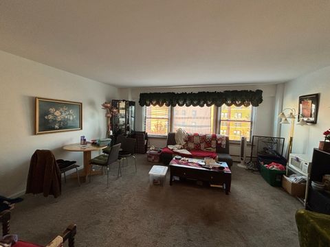Tiny photo for 4880 N Marine Drive #611, Chicago, IL 60640 (MLS # 12510051)