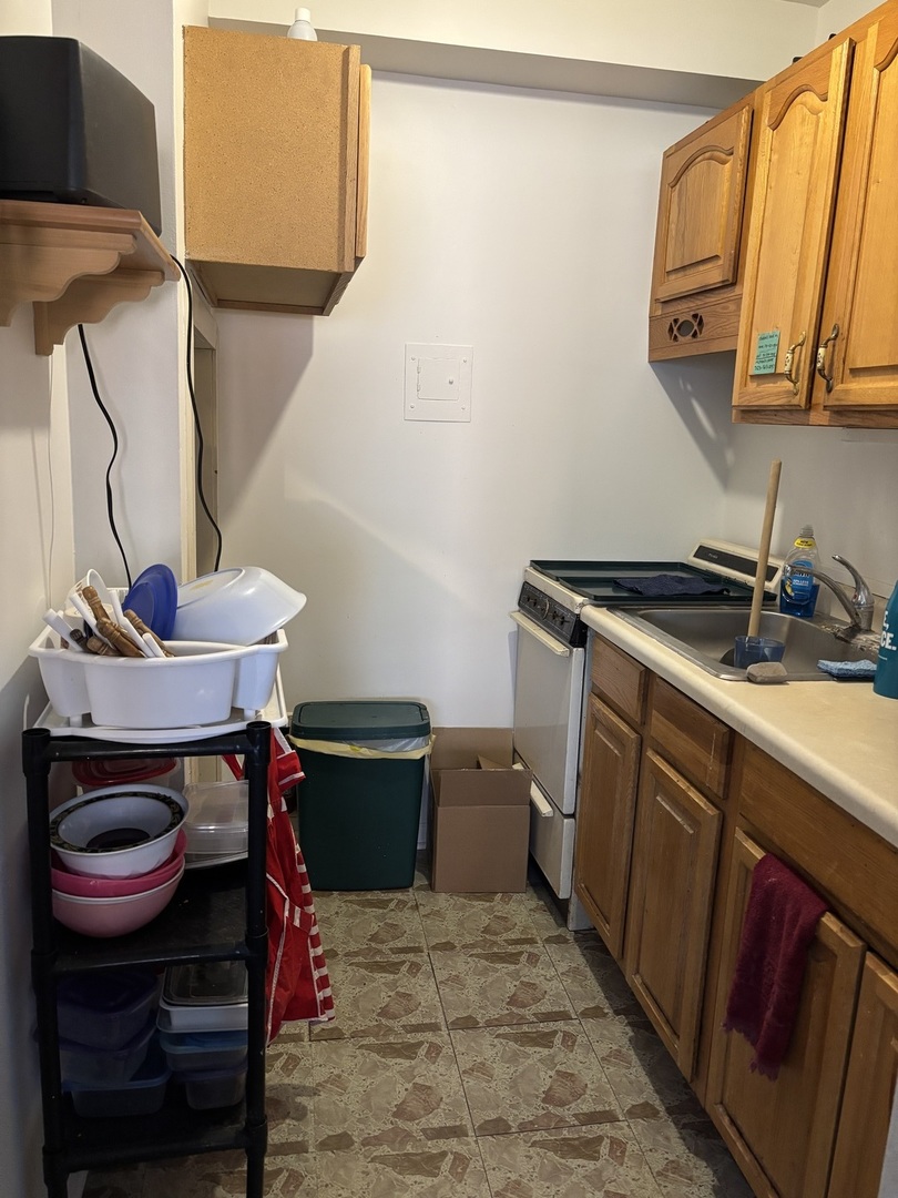 4880 N Marine Drive 611