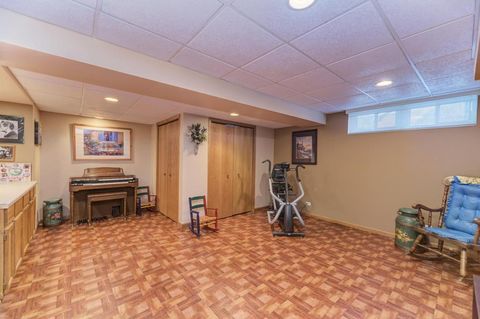 Tiny photo for 1618 S Harvard Avenue, Arlington Heights, IL 60005 (MLS # 12541729)