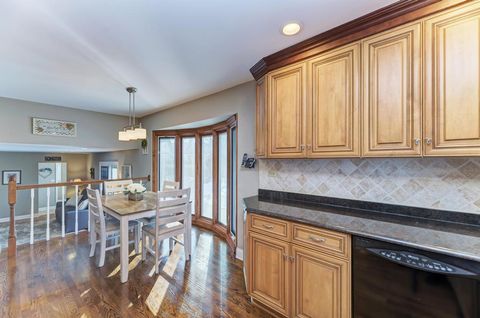 Tiny photo for 1618 S Harvard Avenue, Arlington Heights, IL 60005 (MLS # 12541729)