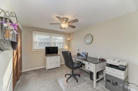 Tiny photo for 1618 S Harvard Avenue, Arlington Heights, IL 60005 (MLS # 12541729)