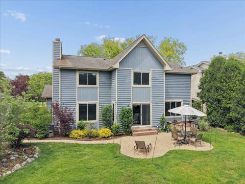 Tiny photo for 525 Newtown Drive, Buffalo Grove, IL 60089 (MLS # 12657804)
