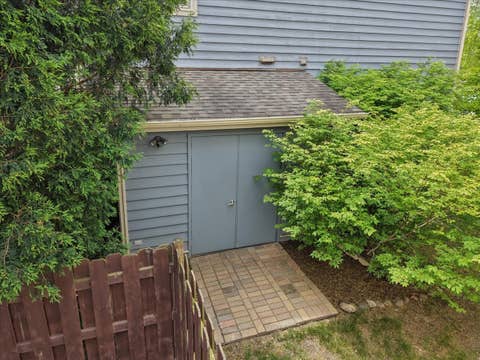 Tiny photo for 525 Newtown Drive, Buffalo Grove, IL 60089 (MLS # 12657804)