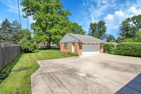 A home in Des Plaines