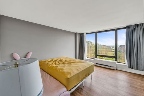 Tiny photo for 5445 N Sheridan Road #712, Chicago, IL 60640 (MLS # 12484470)