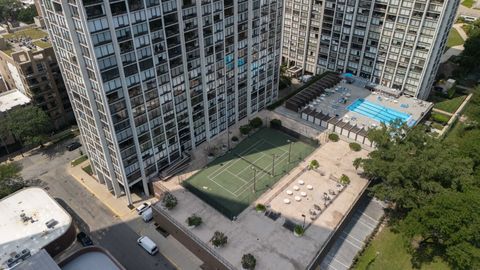 Tiny photo for 5445 N Sheridan Road #712, Chicago, IL 60640 (MLS # 12484470)