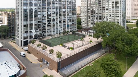 Tiny photo for 5445 N Sheridan Road #712, Chicago, IL 60640 (MLS # 12484470)