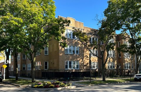 3750 W Giddings Street 2 Chicago IL 60625