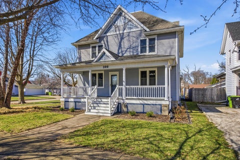 Tiny photo for 300 E Maple Street, Fairbury, IL 61739 (MLS # 12591675)