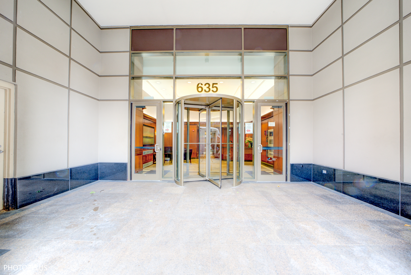 635 N Dearborn Street 1403