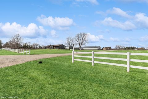 Tiny photo for 27802 N Owens Road, Mundelein, IL 60060 (MLS # 12493675)
