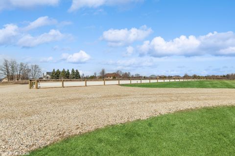 Tiny photo for 27802 N Owens Road, Mundelein, IL 60060 (MLS # 12493675)