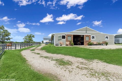 Tiny photo for 27802 N Owens Road, Mundelein, IL 60060 (MLS # 12493675)