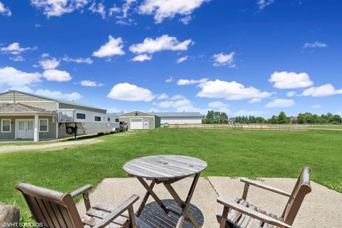 Tiny photo for 27802 N Owens Road, Mundelein, IL 60060 (MLS # 12493675)