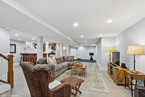 Tiny photo for 27802 N Owens Road, Mundelein, IL 60060 (MLS # 12493675)
