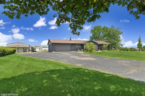 Tiny photo for 27802 N Owens Road, Mundelein, IL 60060 (MLS # 12493675)