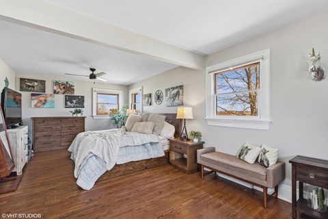 Tiny photo for 27802 N Owens Road, Mundelein, IL 60060 (MLS # 12493675)