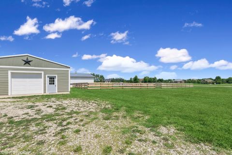 Tiny photo for 27802 N Owens Road, Mundelein, IL 60060 (MLS # 12493675)