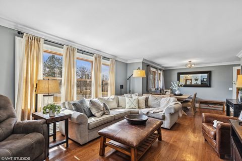 Tiny photo for 27802 N Owens Road, Mundelein, IL 60060 (MLS # 12493675)