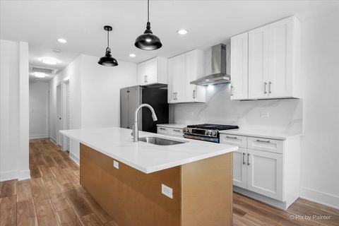 Tiny photo for 18172 W Twin Lakes Boulevard, Grayslake, IL 60030 (MLS # 12668578)