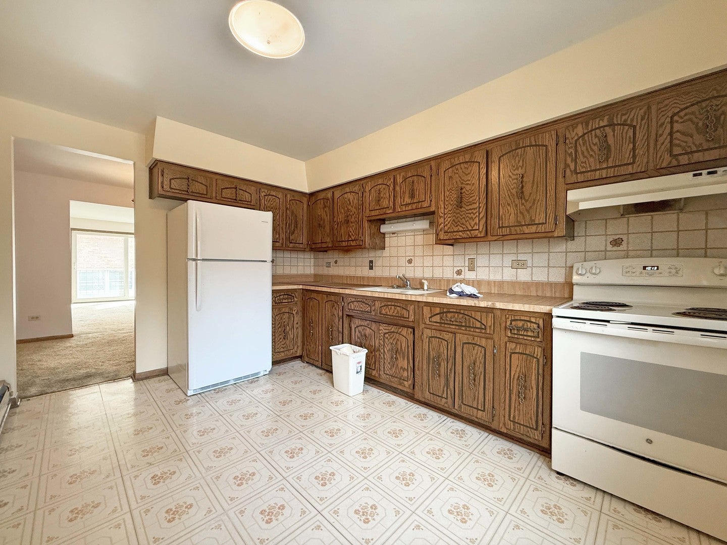 5824 S Archer Avenue 2B