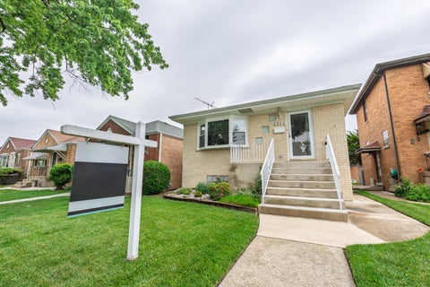 Tiny photo for 2359 Burr Oak Avenue, North Riverside, IL 60546 (MLS # 12697461)