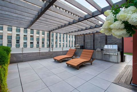 Tiny photo for 333 W Hubbard Street #1006, Chicago, IL 60654 (MLS # 12405063)