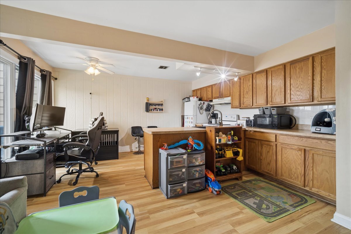 3309 Beacon Street 62