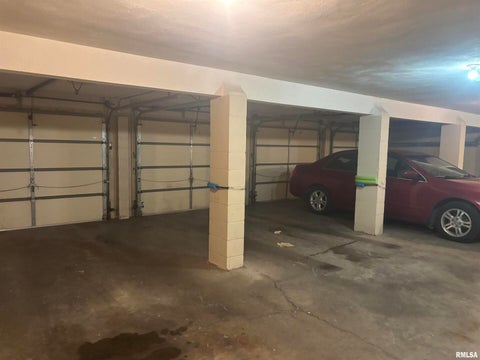 Tiny photo for 920 17TH Street #28, Moline, IL 61265 (MLS # 12739117)
