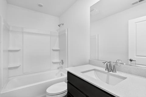 Tiny photo for 331 Settlers Place, West Dundee, IL 60118 (MLS # 12624873)