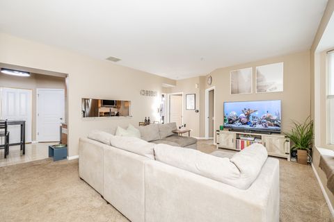 Tiny photo for 36 Arboretum Drive, Lombard, IL 60148 (MLS # 12610747)