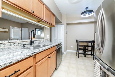 Tiny photo for 36 Arboretum Drive, Lombard, IL 60148 (MLS # 12610747)