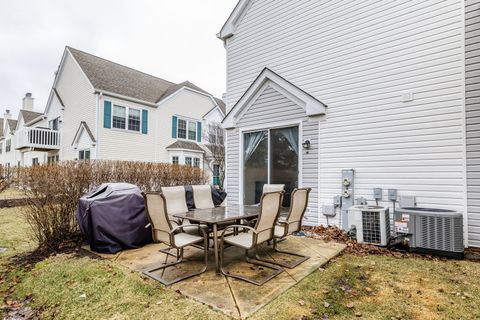 Tiny photo for 36 Arboretum Drive, Lombard, IL 60148 (MLS # 12610747)