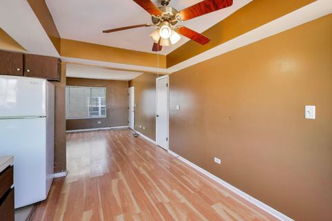 Tiny photo for 306 Chicago Avenue #3N, Oak Park, IL 60302 (MLS # 12561341)