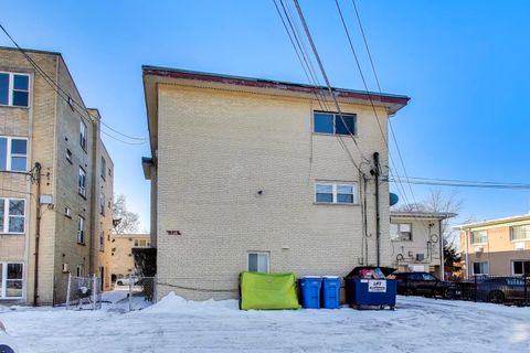 Tiny photo for 306 Chicago Avenue #3N, Oak Park, IL 60302 (MLS # 12561341)