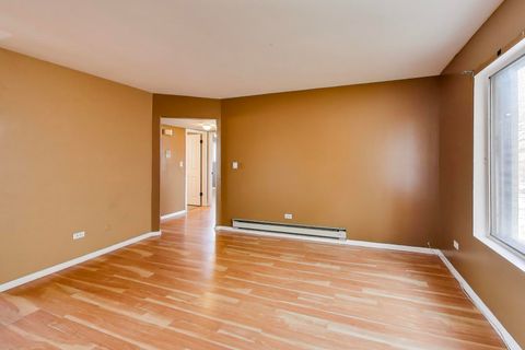 Tiny photo for 306 Chicago Avenue #3N, Oak Park, IL 60302 (MLS # 12561341)