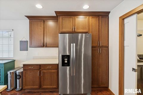 Tiny photo for 116 W PINEHURST Street, Eldridge, IA 52748 (MLS # QC4269944)