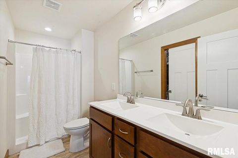 Tiny photo for 116 W PINEHURST Street, Eldridge, IA 52748 (MLS # QC4269944)