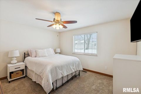 Tiny photo for 116 W PINEHURST Street, Eldridge, IA 52748 (MLS # QC4269944)