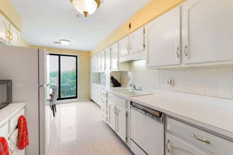 Tiny photo for 4601 W Touhy Avenue #408, Lincolnwood, IL 60712 (MLS # 12701717)